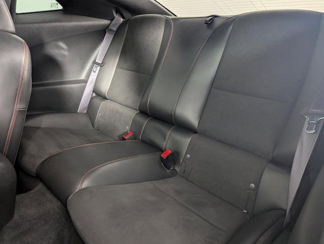 Used 2014 Chevrolet Camaro ZL1 RWD image 20