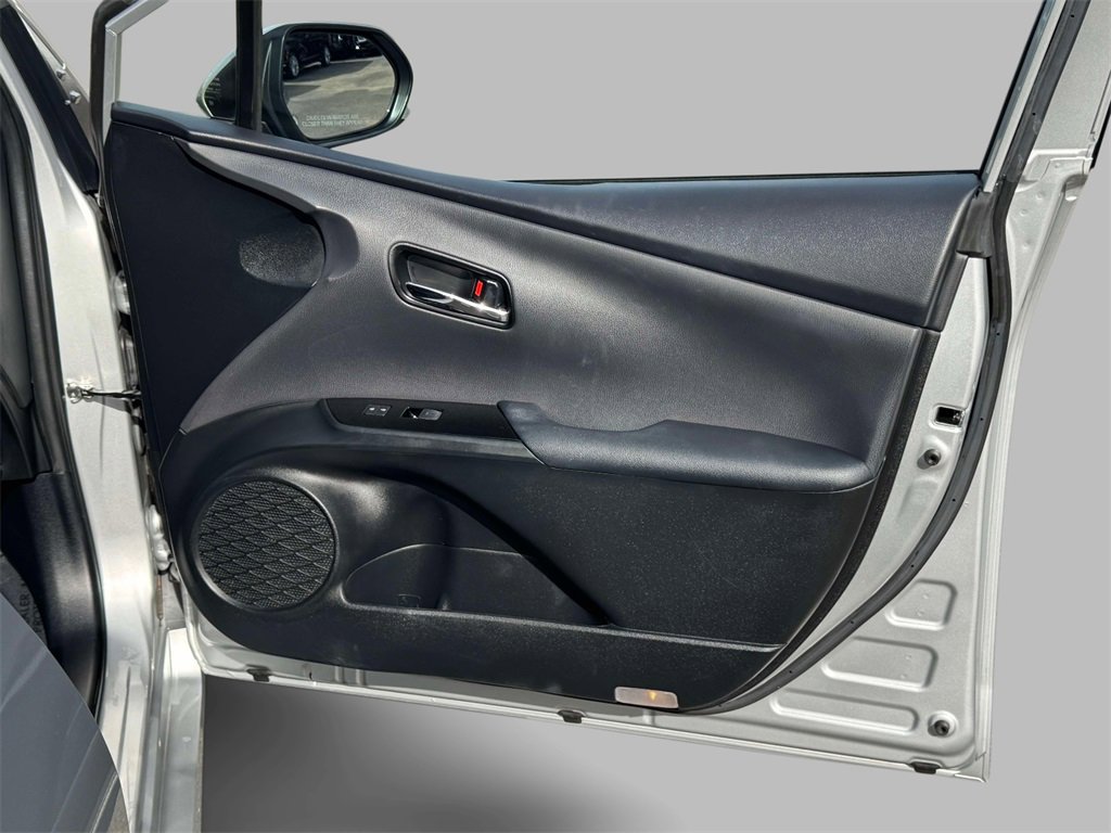 Used 2022 Toyota Prius Prime image 13
