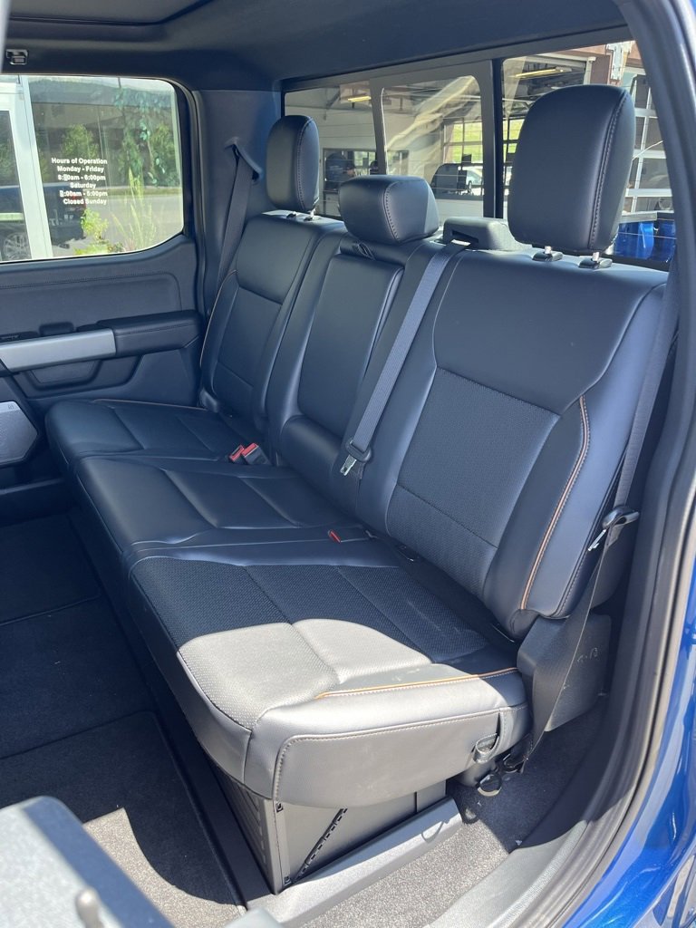 New 2025 Ford F150 Lariat w/ Equipment Group 502A High image 18