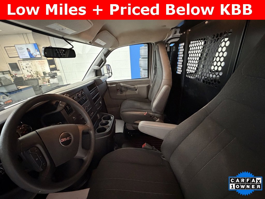Used 2024 GMC Savana 2500 Work Van 3D Cargo Van w/ Driver Convenience Package image 12