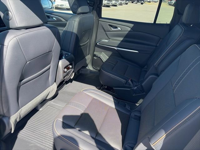 New 2026 Chevrolet Traverse High Country w/ LPO, Floor Liner Package image 11