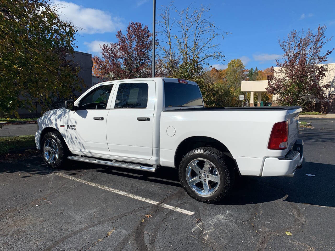 Used 2017 RAM 1500 Express w/ Express Value Package image 22
