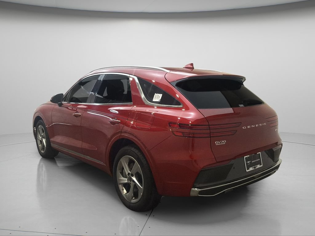Certified 2026 Genesis GV70 2.5T Select AWD/4WD image 4