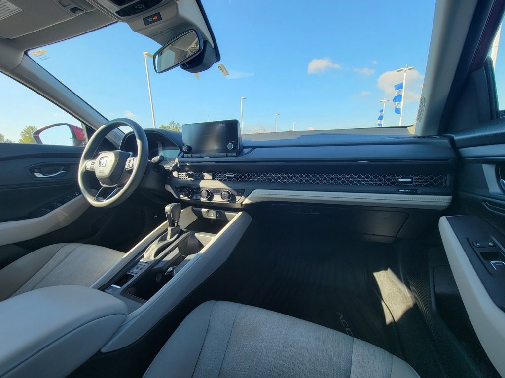 Certified 2024 Honda Accord EX image 8