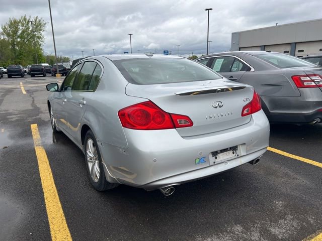Used 2013 INFINITI G37 x Sedan w/ Premium Pkg AWD/4WD image 3