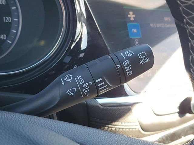 Certified 2022 Buick Encore GX Preferred w/ Cold Weather Comfort Package image 19