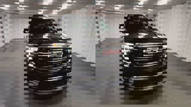 Certified 2025 GMC Acadia Elevation image 3