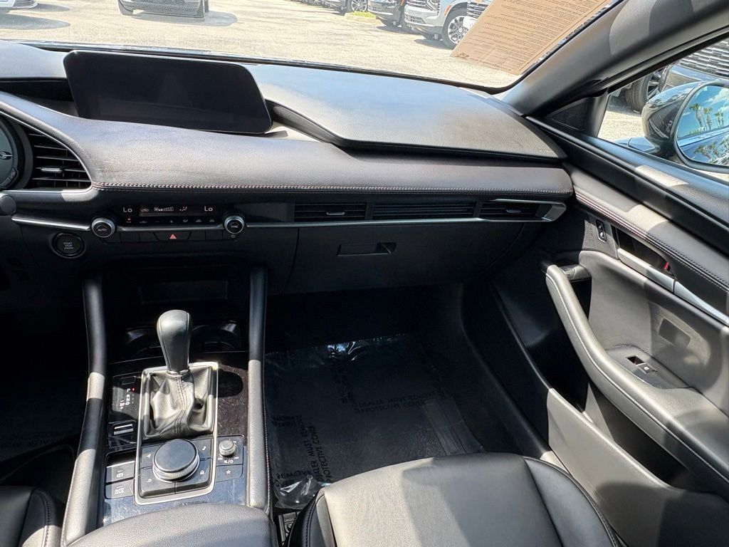 Used 2024 MAZDA MAZDA3 s FWD image 17