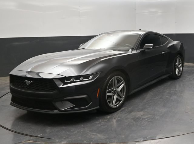 Used 2024 Ford Mustang Premium RWD image 4