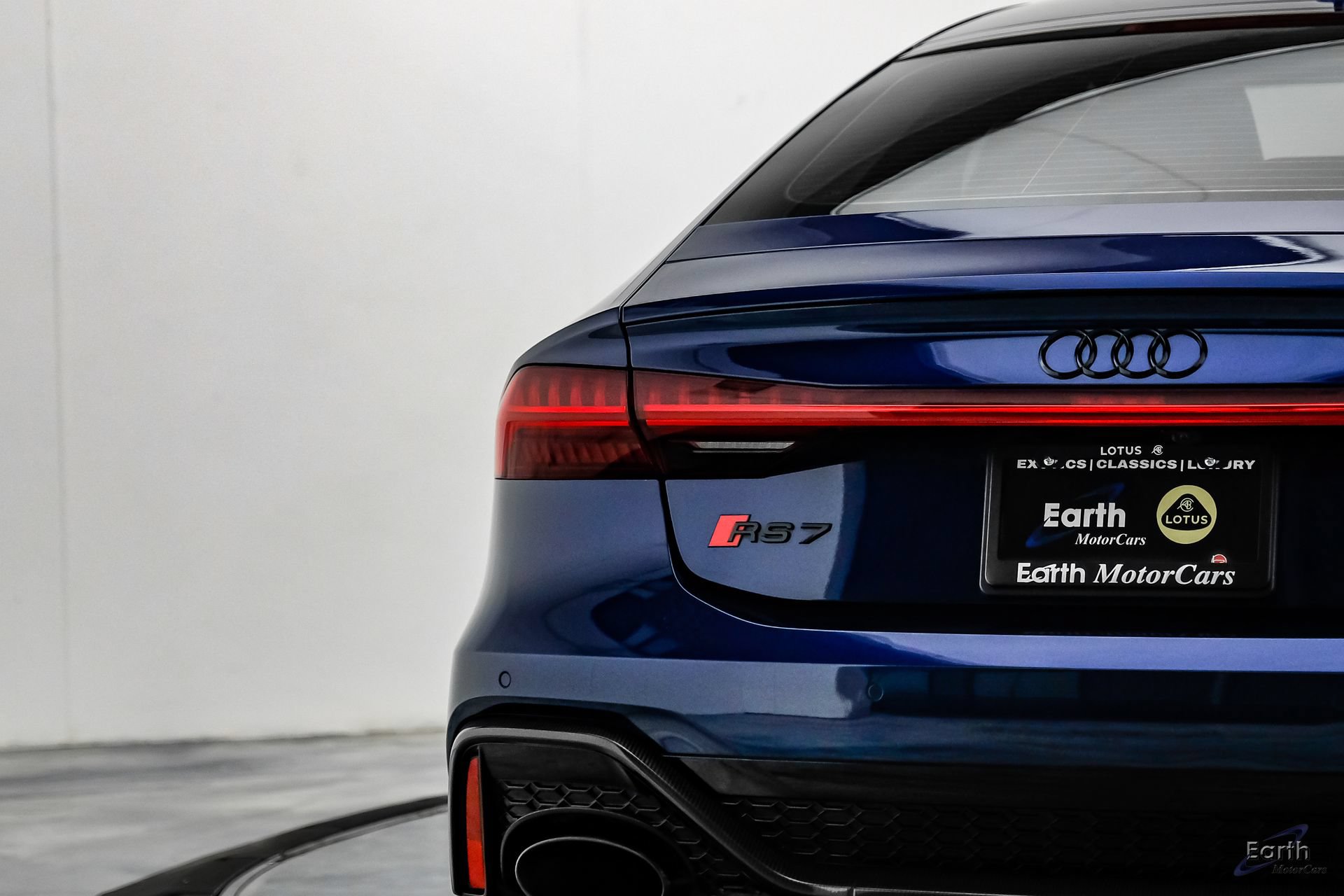 Used 2021 Audi RS 7 Sportback w/ Carbon Optic Package AWD/4WD image 14