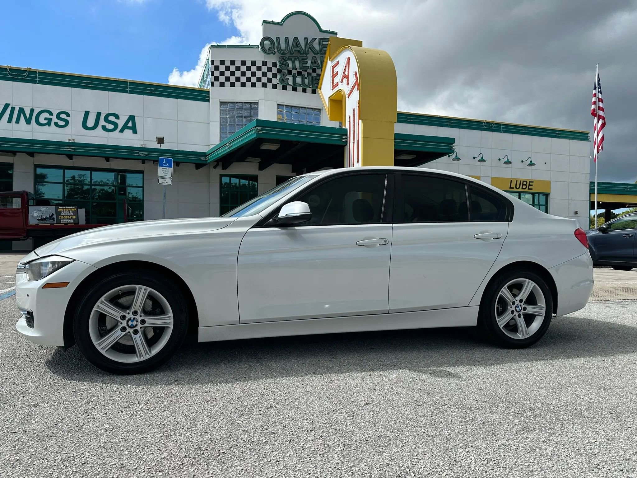 Used 2014 BMW 328i Sedan image 2