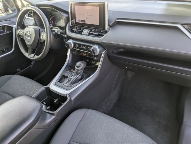 Used 2024 Toyota RAV4 XLE image 31