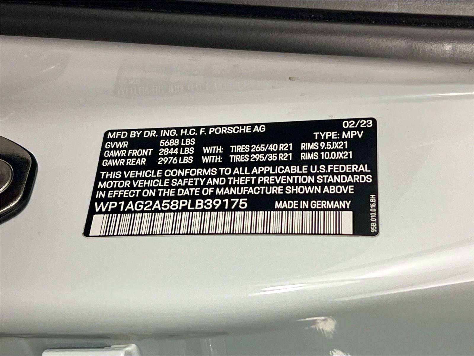 Used 2023 Porsche Macan S image 30