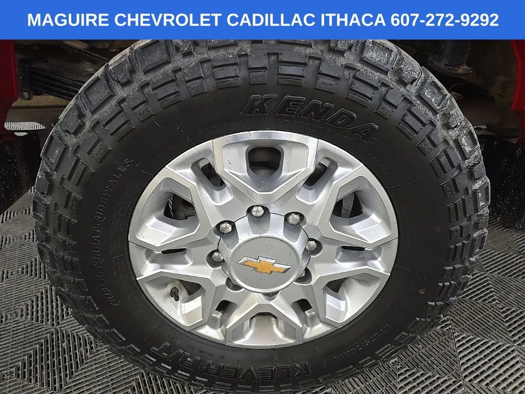 Used 2024 Chevrolet Silverado 3500 LT w/ Convenience Package AWD/4WD image 13