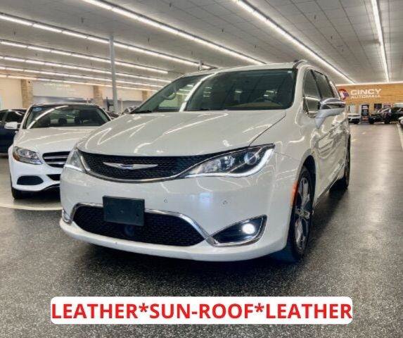 Used 2019 Chrysler Pacifica Limited w/ Tire & Wheel Group FWD video 1