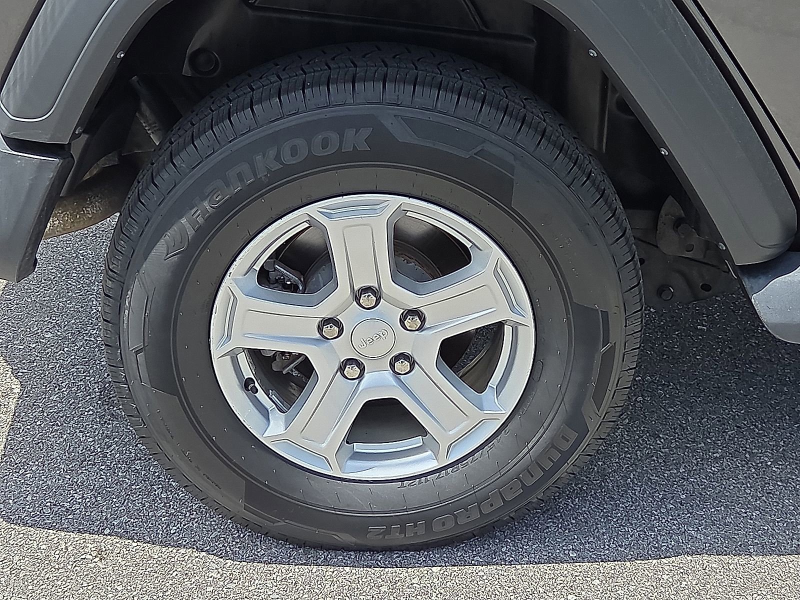 Used 2019 Jeep Wrangler Unlimited Sport S AWD/4WD image 8