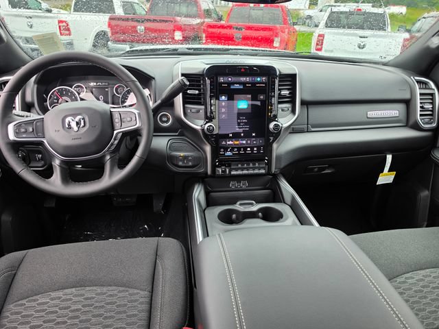 New 2027 RAM 2500 Big Horn AWD/4WD image 10