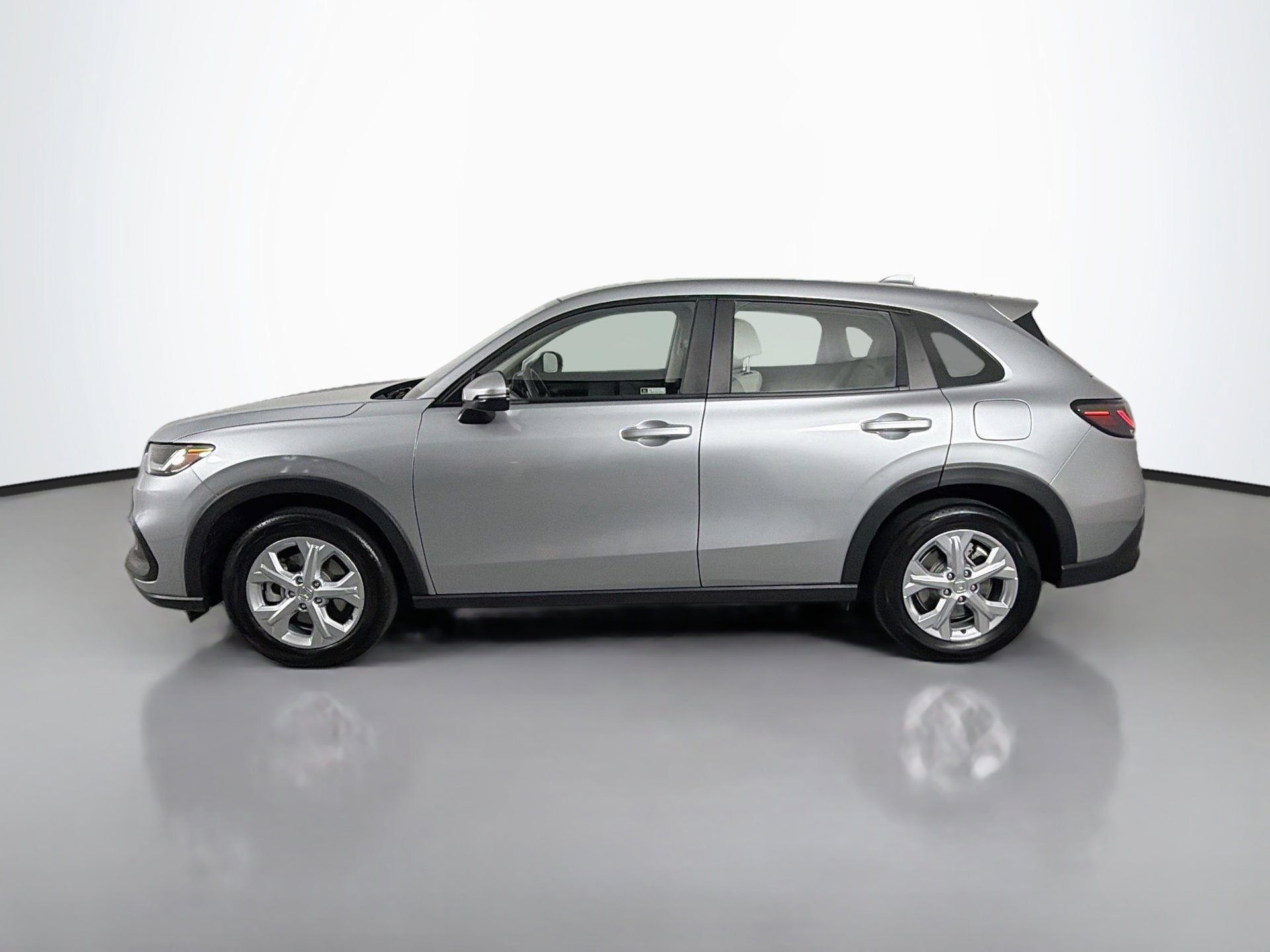 Certified 2024 Honda HR-V LX image 6
