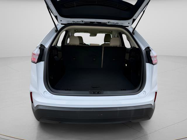 Used 2023 Ford Edge SE AWD/4WD image 12