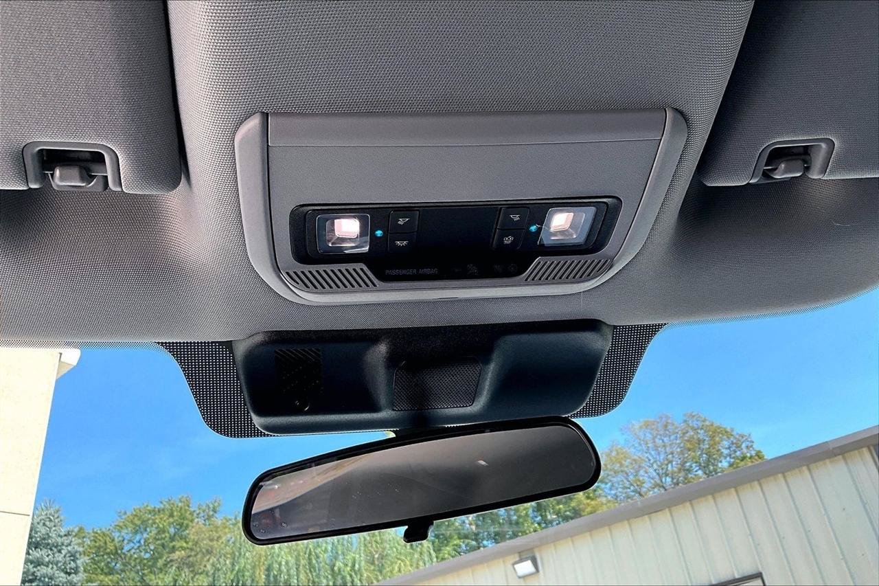 Used 2025 Ford F150 XL AWD/4WD image 16