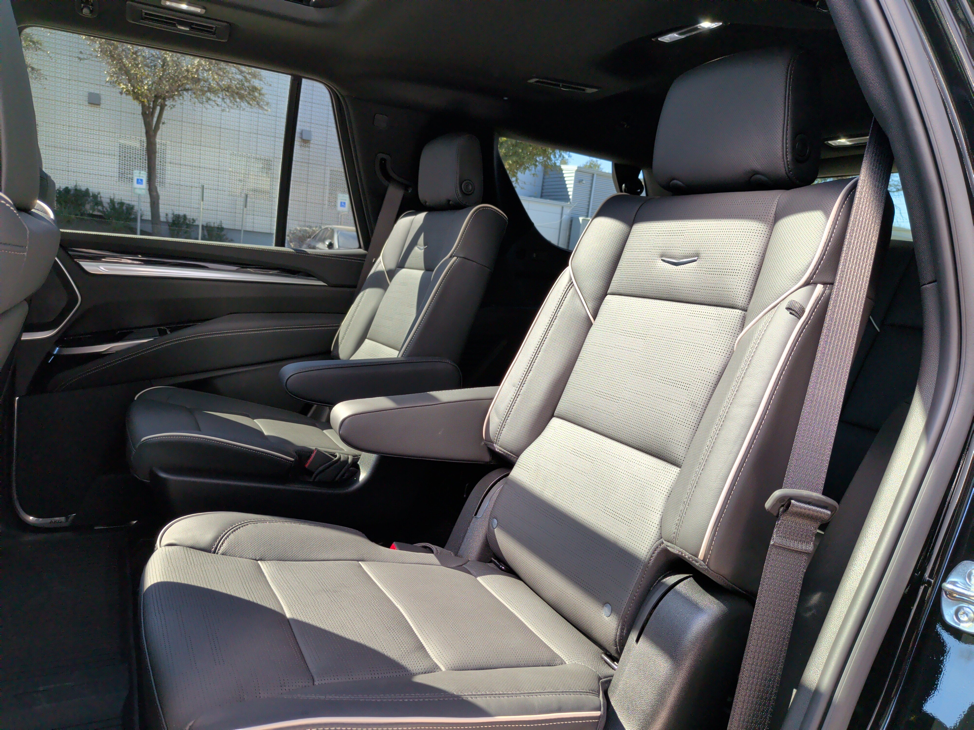 Used 2026 Cadillac Escalade Sport w/ Touring Package image 27