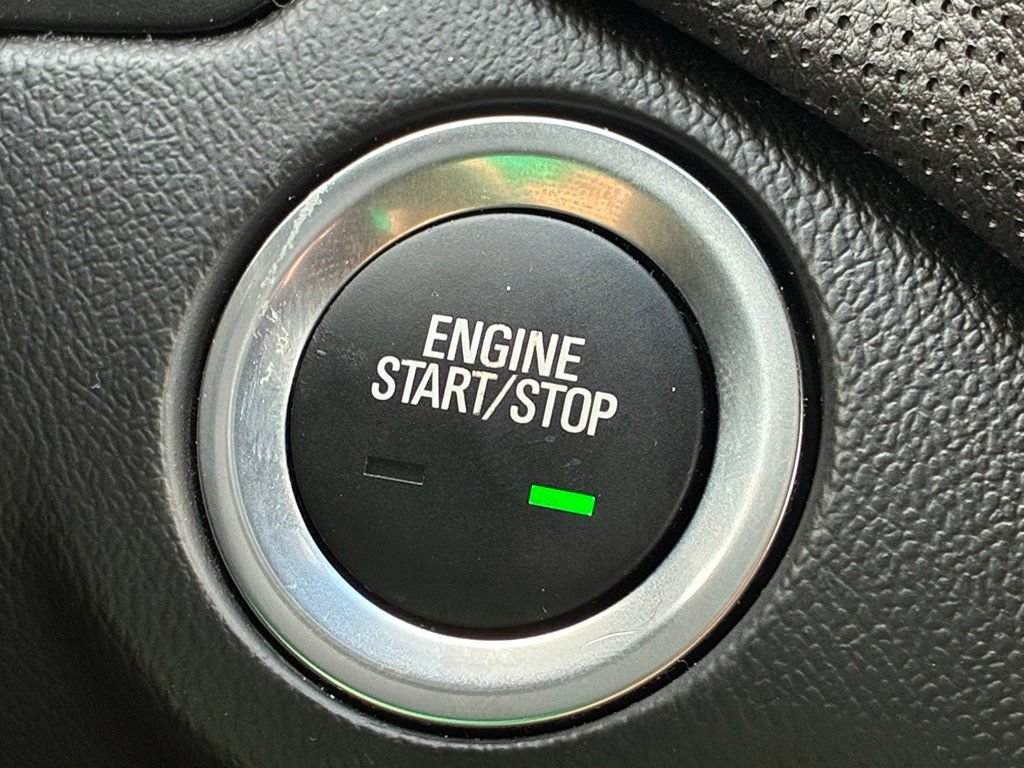 Used 2023 Chevrolet Equinox Premier AWD/4WD image 68