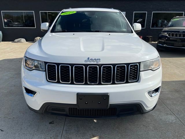 Certified 2019 Jeep Grand Cherokee Laredo AWD/4WD image 2