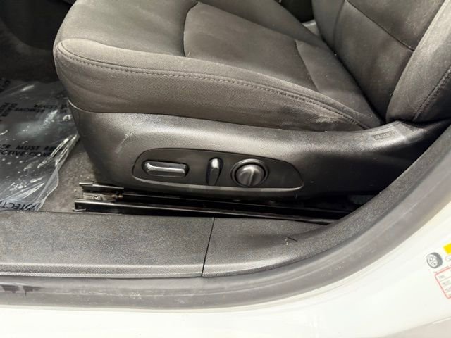 Used 2024 Chevrolet Malibu LT image 12