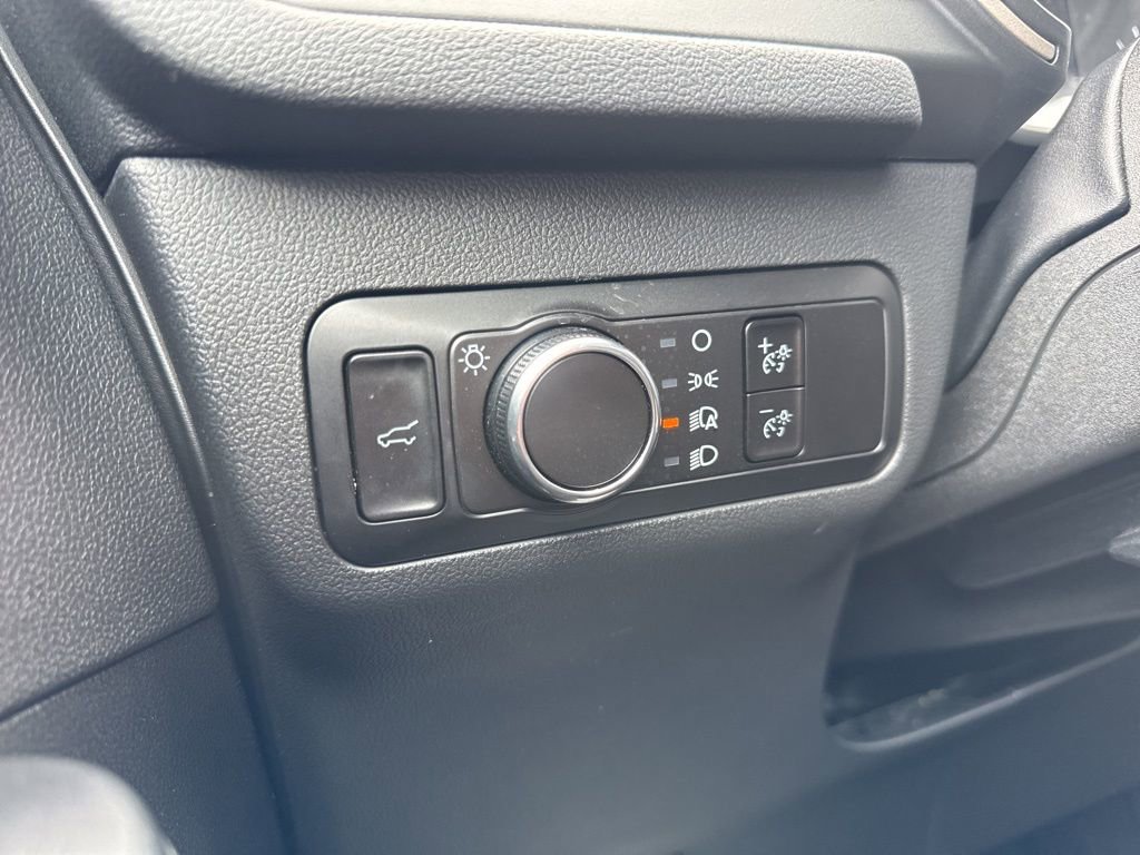 Used 2022 Ford Escape SE w/ Convenience Package image 9