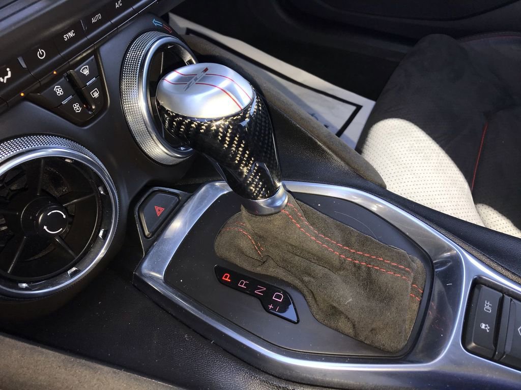 Used 2018 Chevrolet Camaro ZL1 image 19
