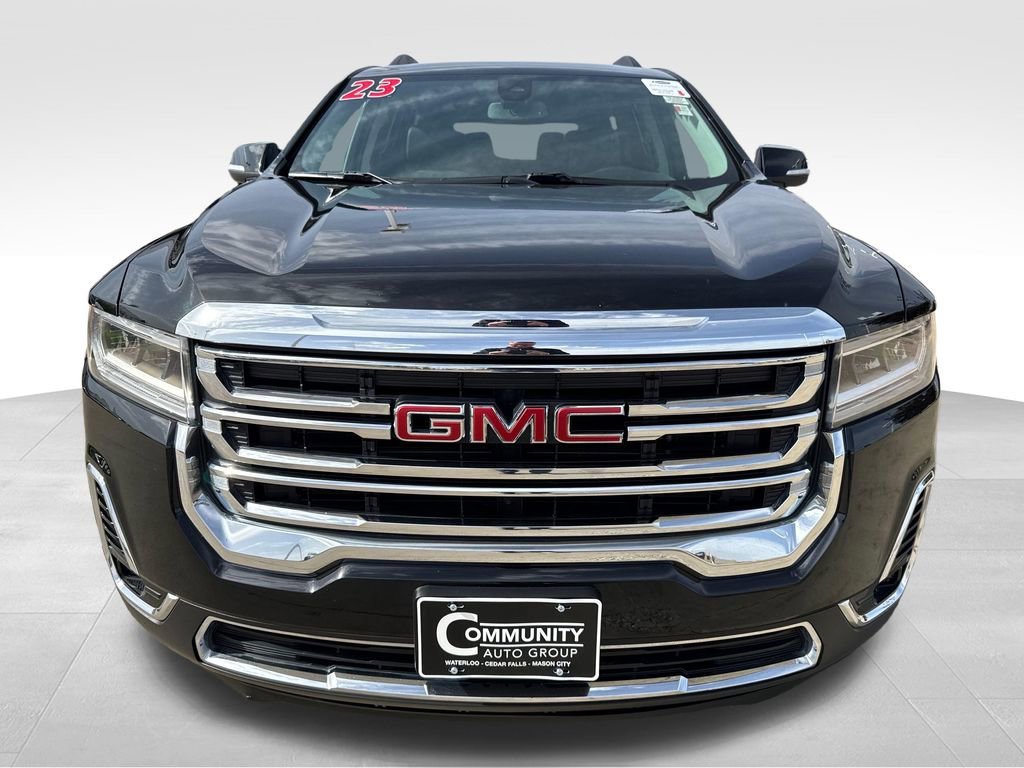 Certified 2023 GMC Acadia SLT w/ Trailering Package AWD/4WD image 9