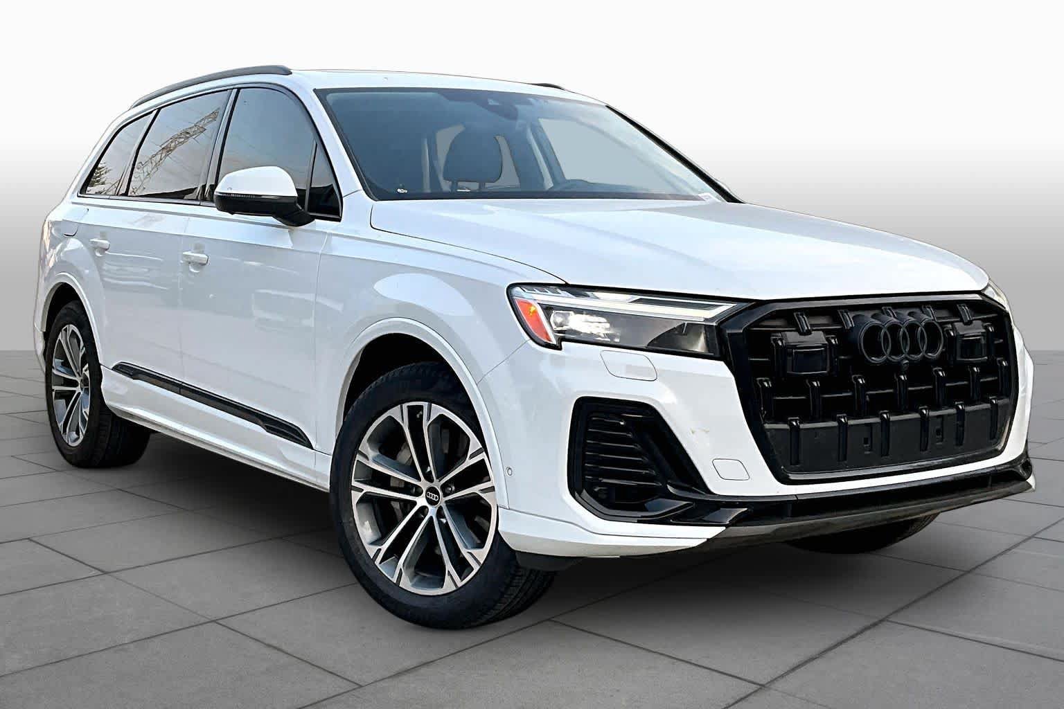 Certified 2026 Audi Q7 2.0T Premium AWD/4WD image 3