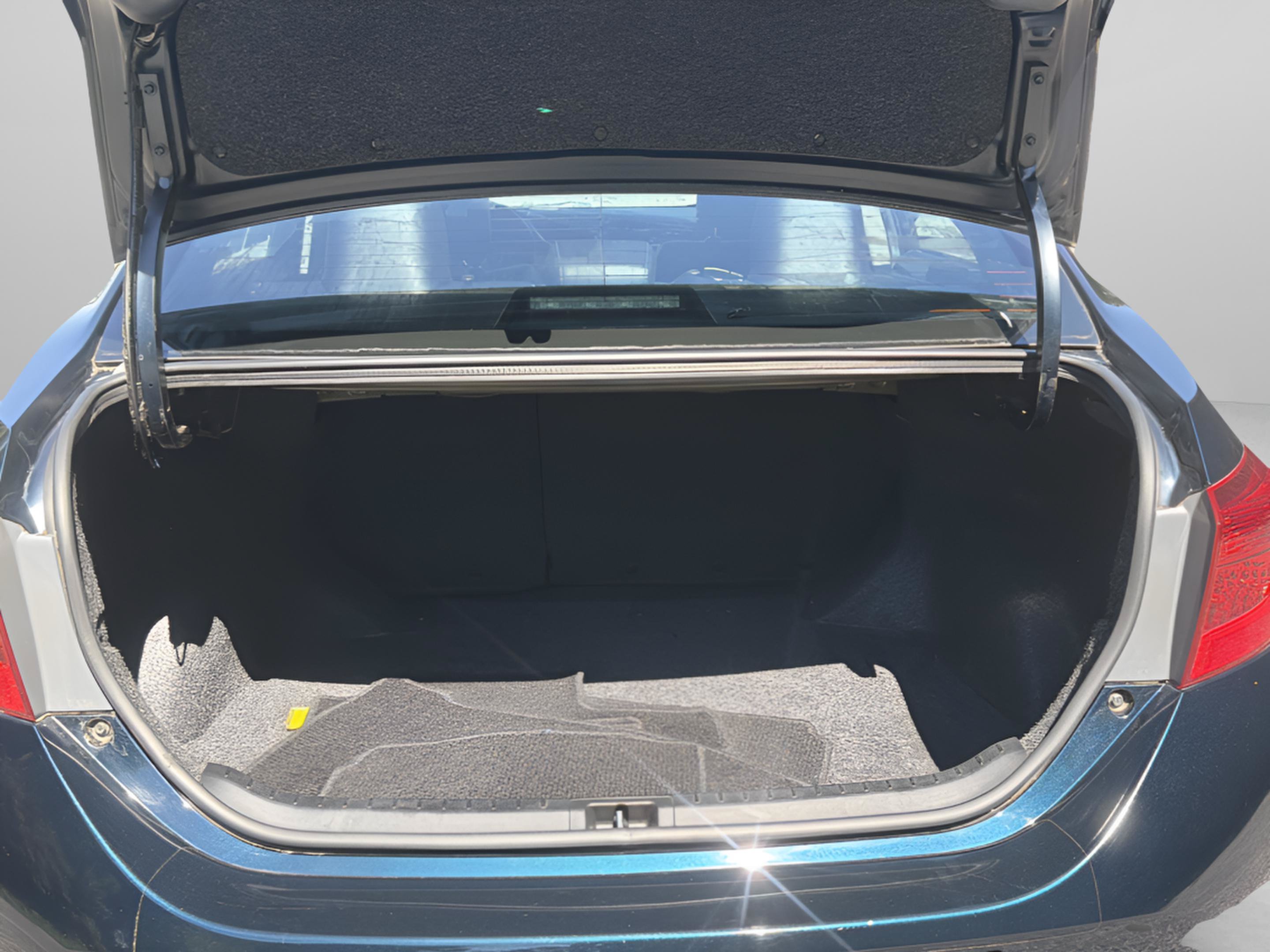 Used 2019 Toyota Corolla SE FWD image 20