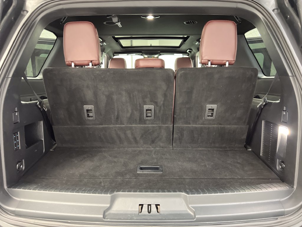 Used 2023 Ford Expedition Limited AWD/4WD image 45