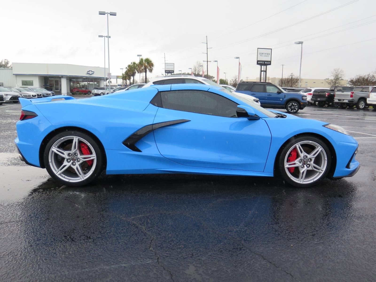 Used 2021 Chevrolet Corvette Stingray Preferred Conv w/ Z51 Performance Package image 2