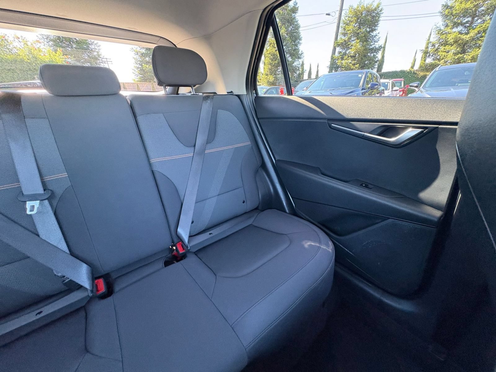 Used 2026 Kia Niro LX FWD image 35