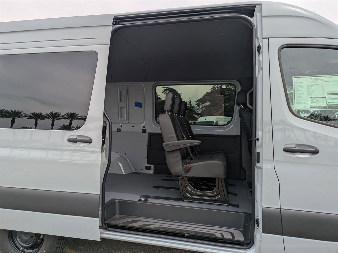 New 2025 Mercedes-Benz Sprinter 2500 image 7