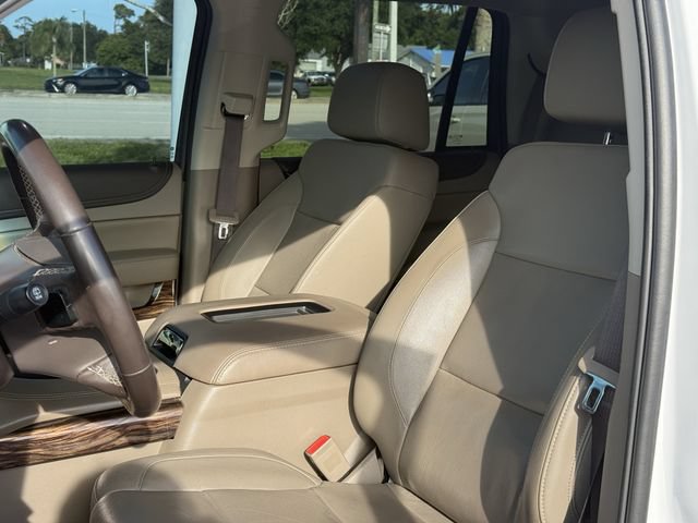 Used 2019 GMC Yukon SLT w/ Premium Edition RWD image 14