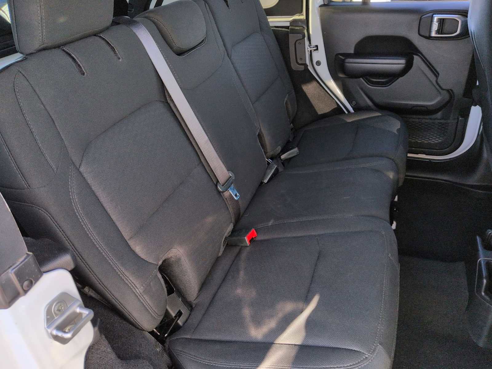 Used 2021 Jeep Wrangler Unlimited Sport image 21