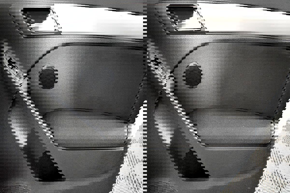 Used 2014 Volkswagen Golf 4-Door image 30