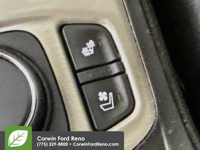 Used 2018 GMC Terrain Denali w/ LPO, 'HIT The Road' Package FWD image 24