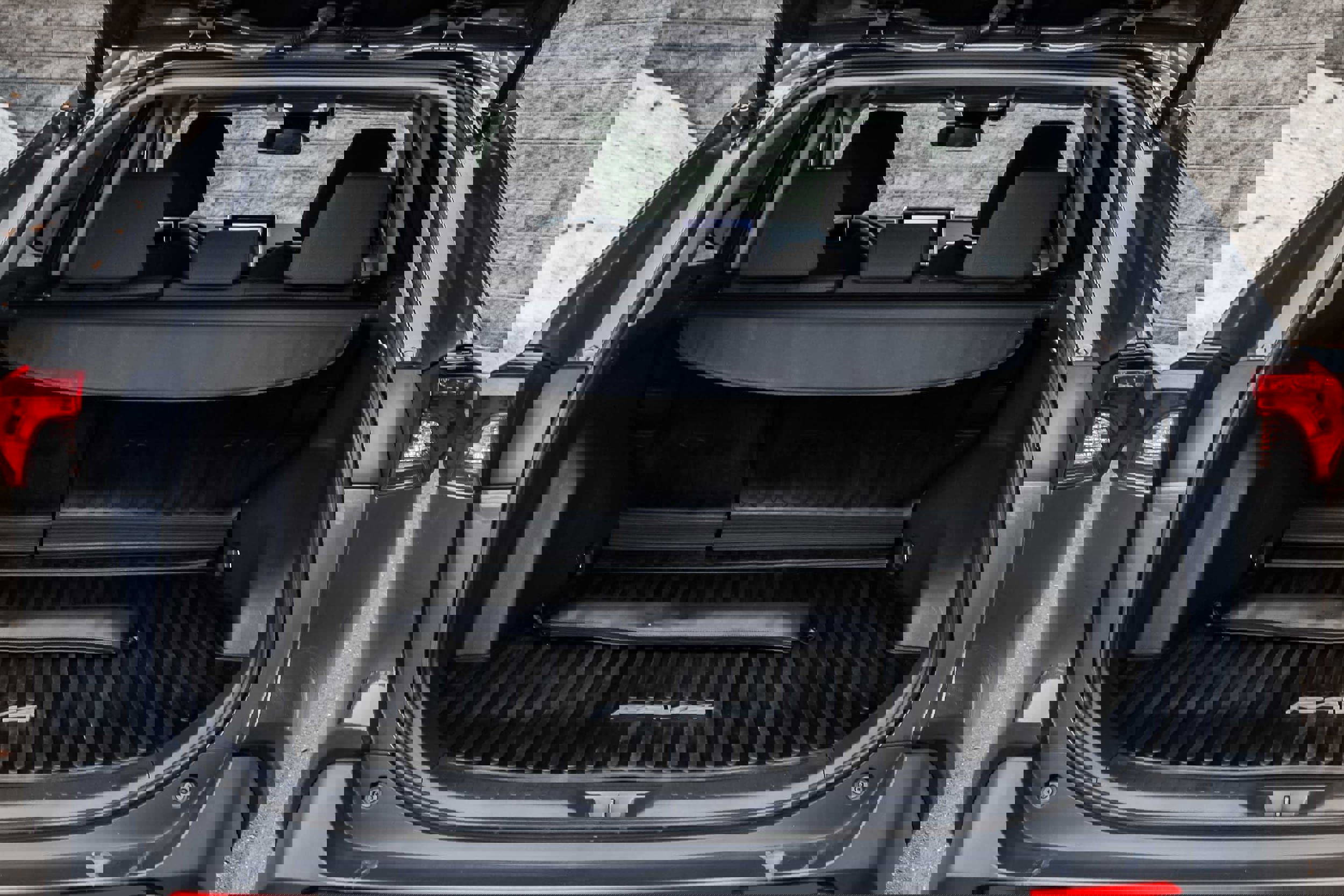 Certified 2023 Toyota RAV4 XLE w/ Convenience Package image 18