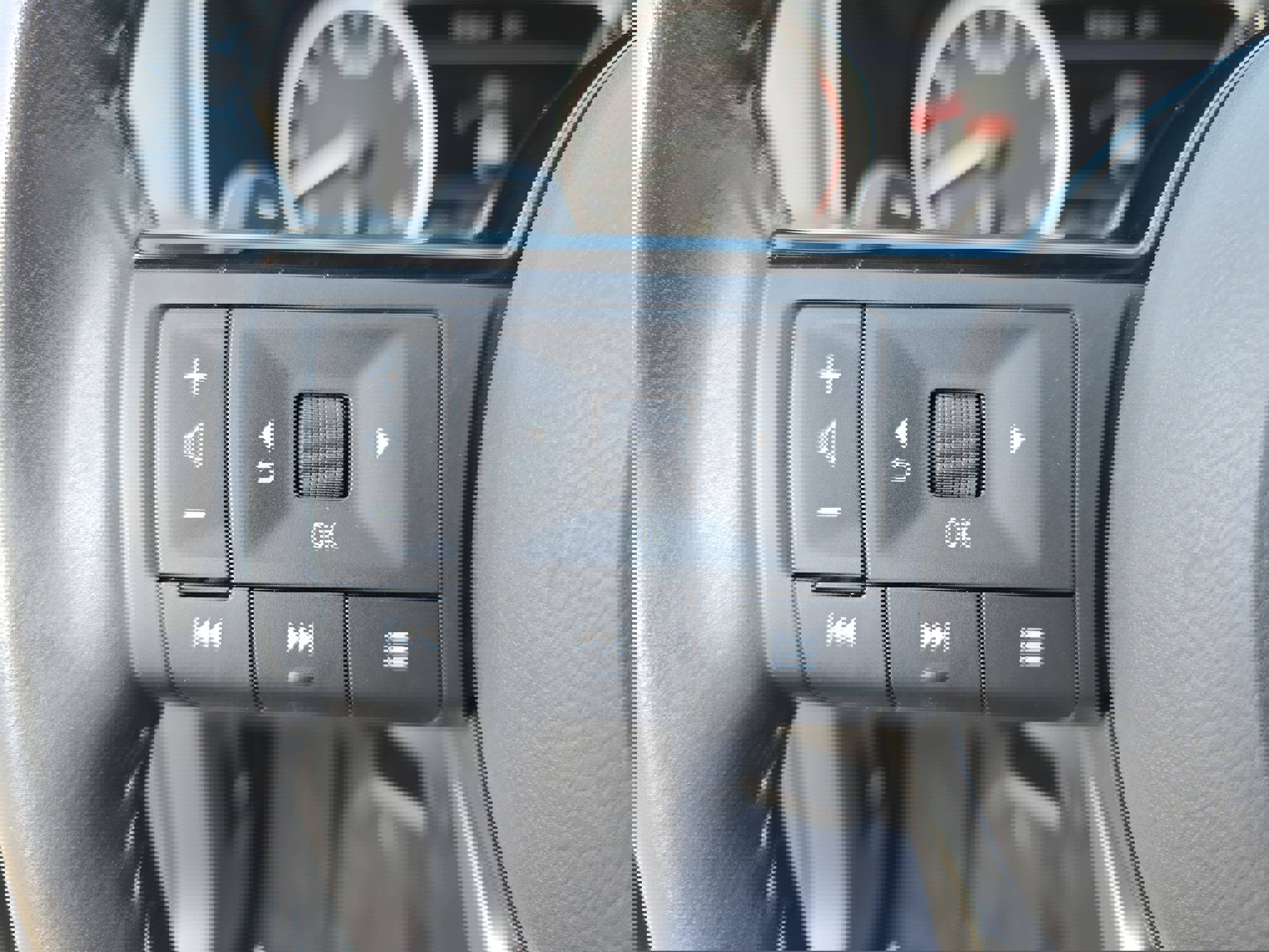 Certified 2023 Nissan Rogue SV w/ SV Premium B Package image 17