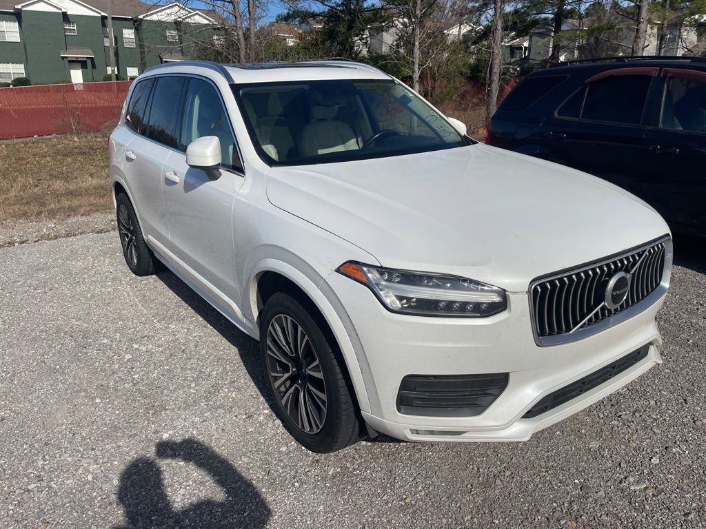 Used 2020 Volvo XC90 T5 Momentum image 2