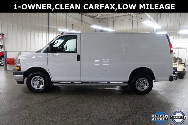 Used 2023 Chevrolet Express 2500 w/ Driver Convenience Package image 4