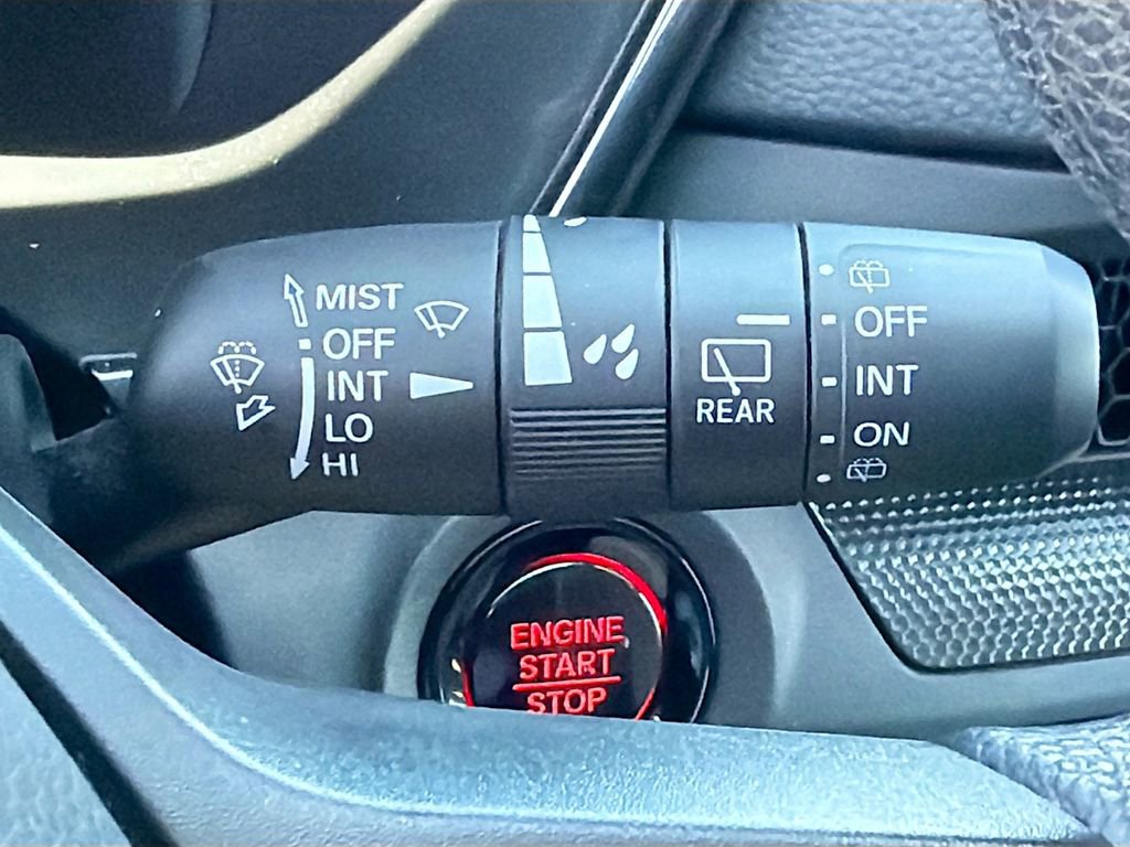 Used 2023 Honda CR-V EX image 21