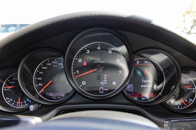 Used 2015 Porsche Panamera 4 image 26