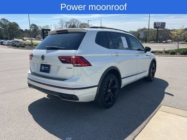 Certified 2023 Volkswagen Tiguan SE R-Line image 7