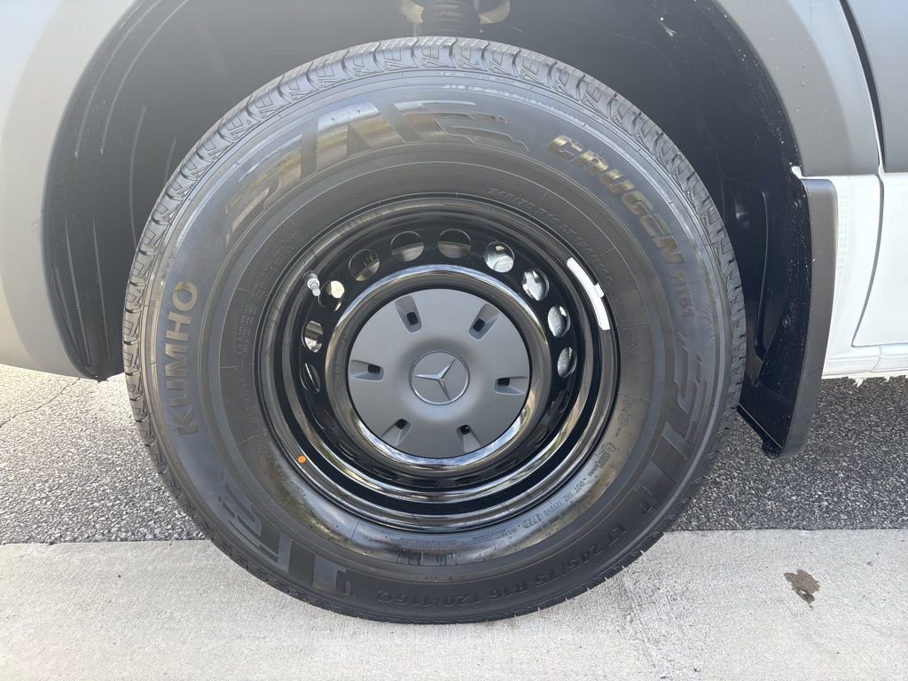 New 2026 Mercedes-Benz Sprinter 2500 image 12