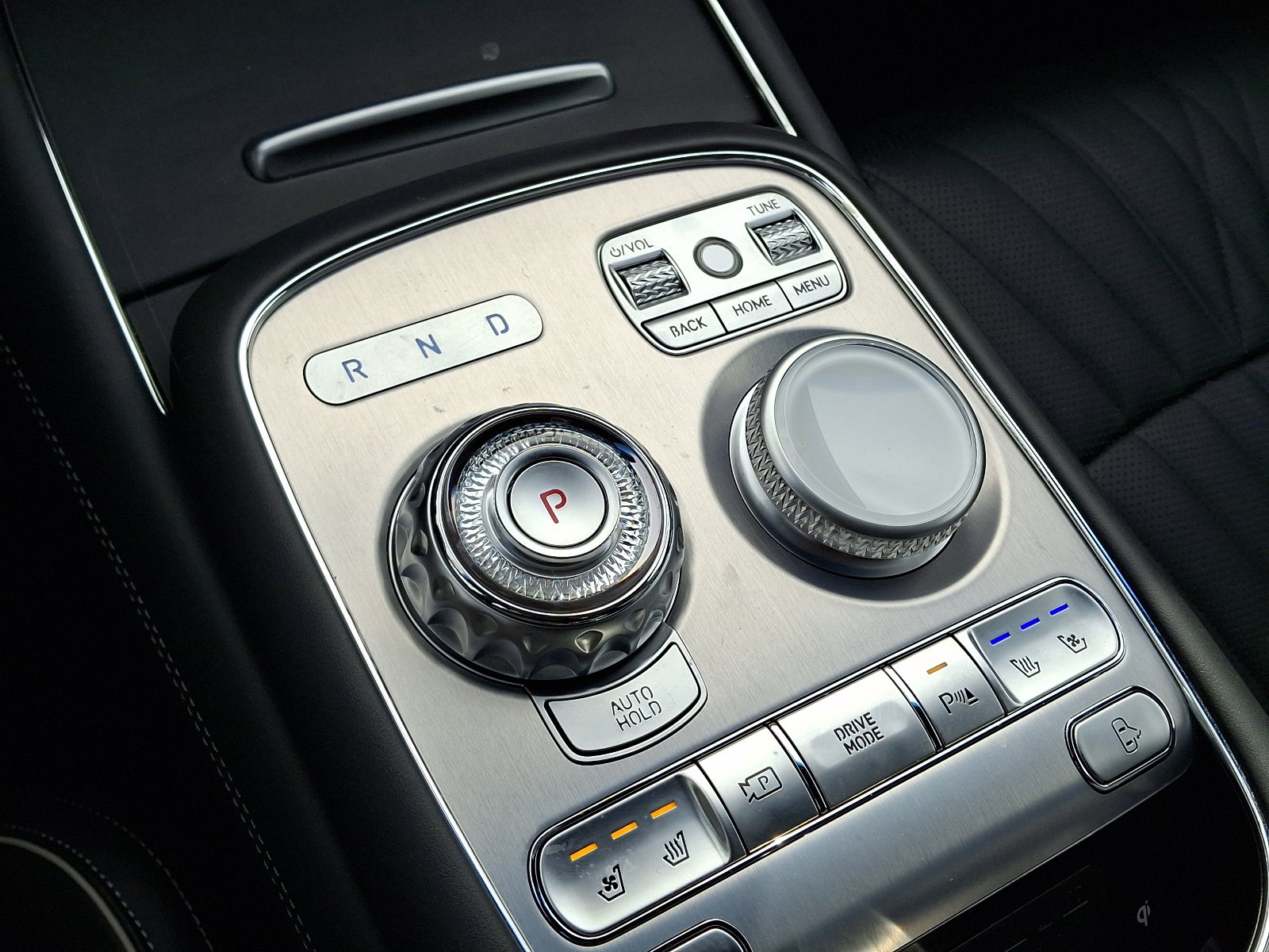 Used 2023 Genesis G90 3.5T image 16